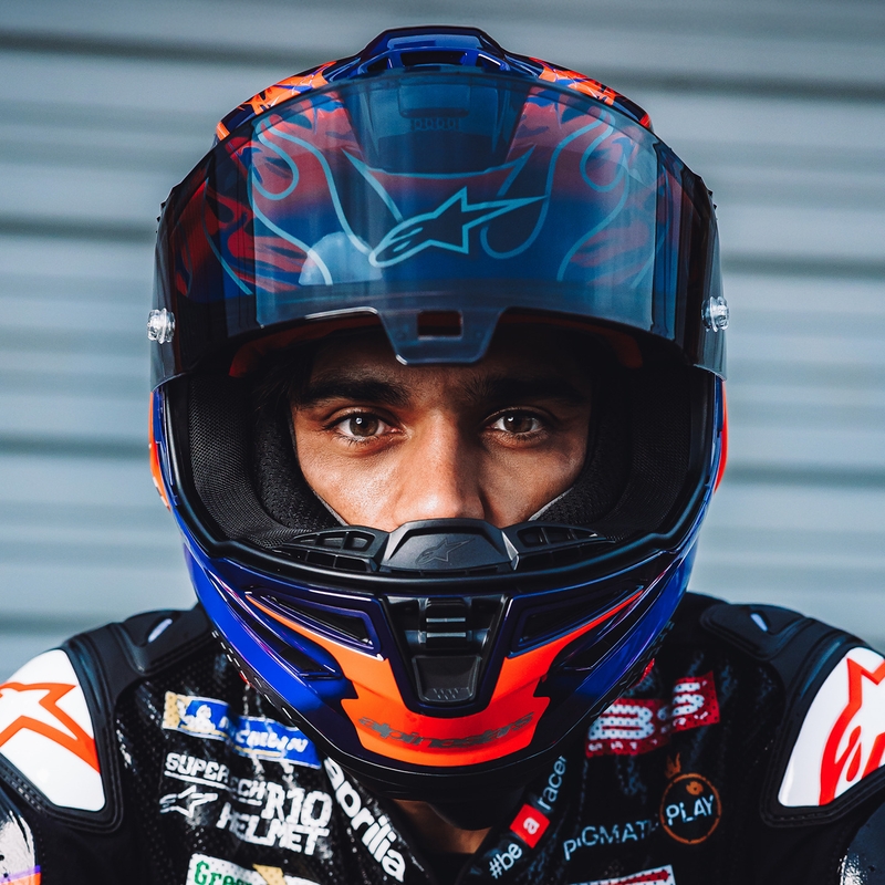 „Alpinestars Supertech R-10 Flyte“ uždaras motociklo šalmas, riboto leidimo, Jorge Martin, violetinė-raudona