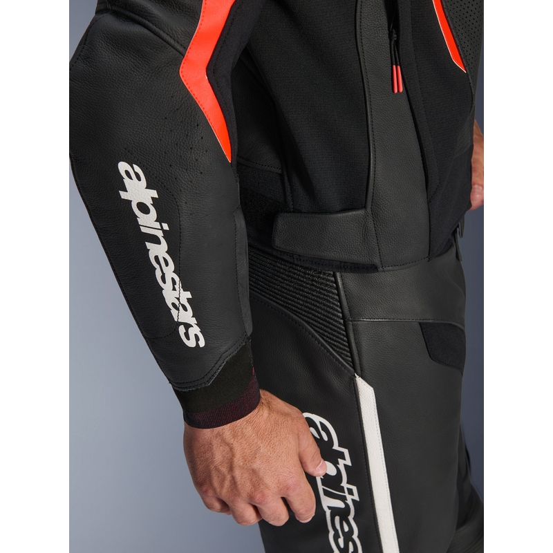 Alpinestars GP Force V2 Airflow odinė motociklo striukė, juoda-fluorescencinė-raudona-balta