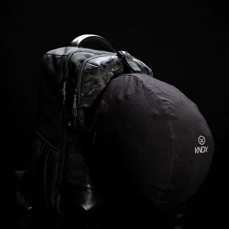 „Knox Eda Every Day Adventure“ motociklo kuprinė, 25 l, juoda