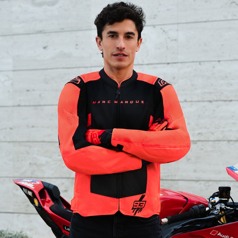 „Alpinestars T-SPS Air V2 MM93“ motociklo striukė, fluorescencinė kolekcija, raudona-juoda