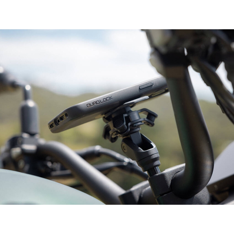 Quad Lock® PRO telefono laikiklis ant vairo, juodas