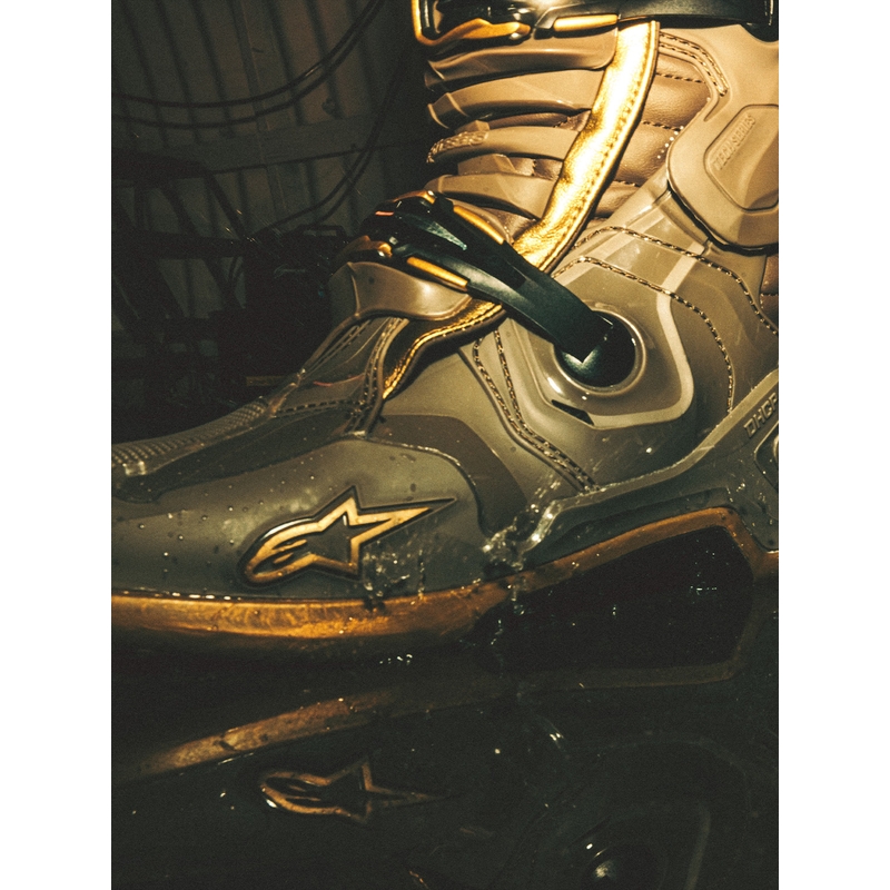 Alpinestars TECH 10 Limited Edition AIR GOLD motociklo batai rudi auksiniai