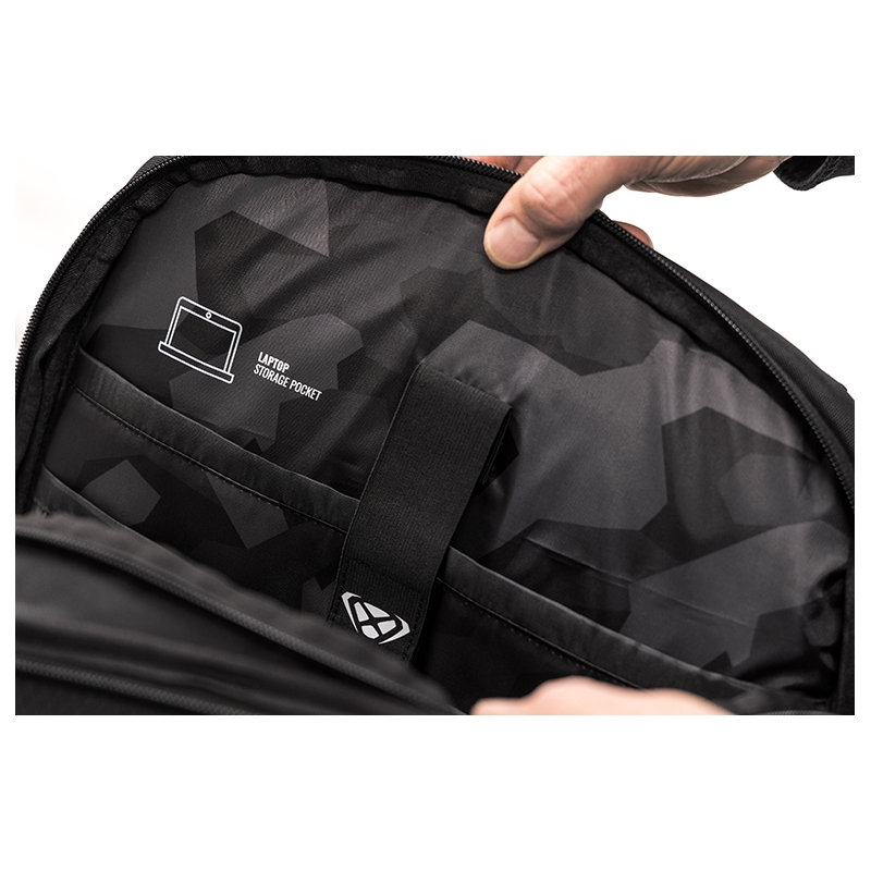 Motociklo kuprinė IXON R-Laser 25 l juoda