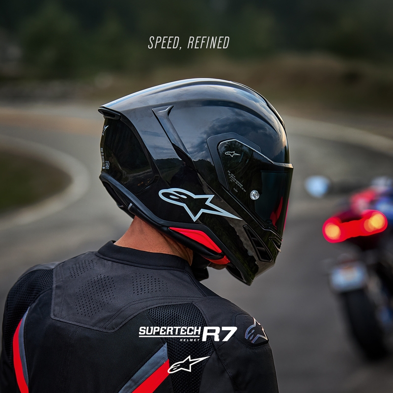 Alpinestars S-R7 Solid uždaras motociklo šalmas, juodas
