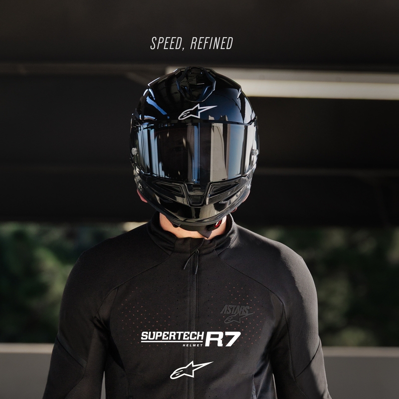 Alpinestars S-R7 Solid uždaras motociklo šalmas, juodas