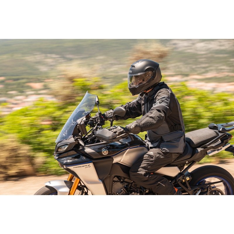 Cardo Beyond GTS motociklo šalmas, juodas