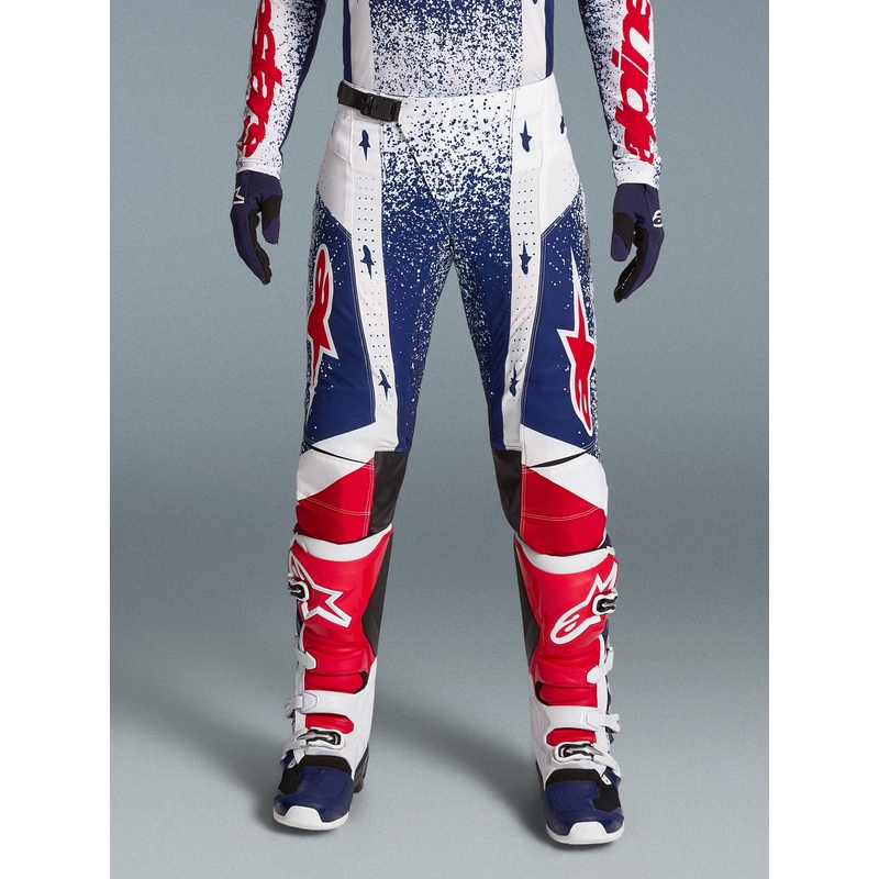 „Alpinestars Techstar Limited Edition Unity“ raudonos-baltos-mėlynos motokroso kelnės