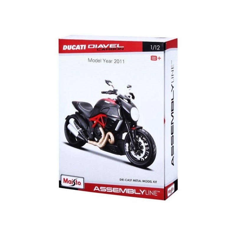 Model motocyklu Maisto Ducati Diavel Carbon Kit