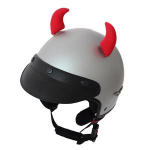 Šalmo ausys Žirklės raudonos spalvos
